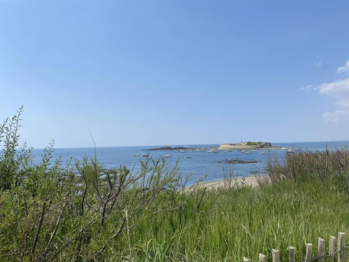 Apartment Studio Renove Avec Balcon Vue Mer, Wifi, Proche Plage Et Commerces - 2 Pers - Fr-1-349-148 Ploemeur